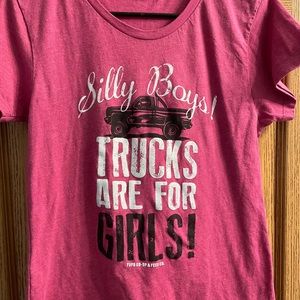 Farm girl graphic tshirt for teen girl size large